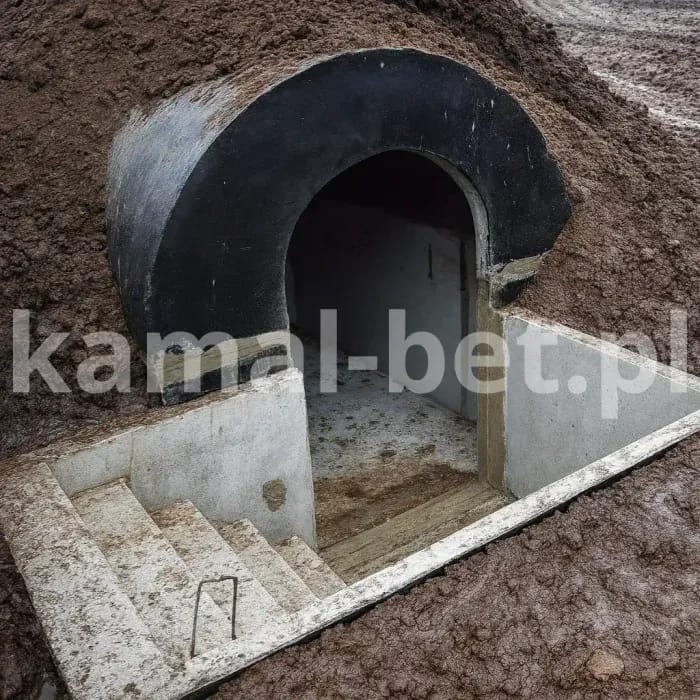 Betonowa piwnica z półkolistą kopułą bez przedsionka z wejściem od frontu - (300x240x250cm, 12 400 l) — miniatura 7